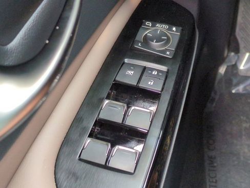 Used 2023 Lexus ES 350 w/ Premium Package image 24