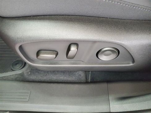 New 2026 GMC Terrain Elevation w/ Elevation Premium Package image 7