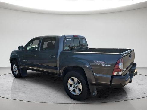 Used 2013 Toyota Tacoma 4x4 Double Cab w/ TRD Sport Pkg image 7