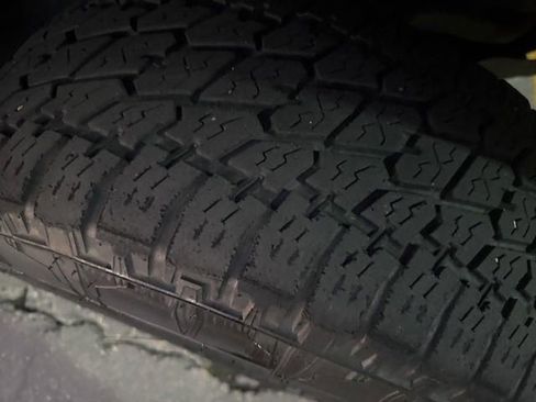 Used 2021 Toyota Tacoma SR image 14