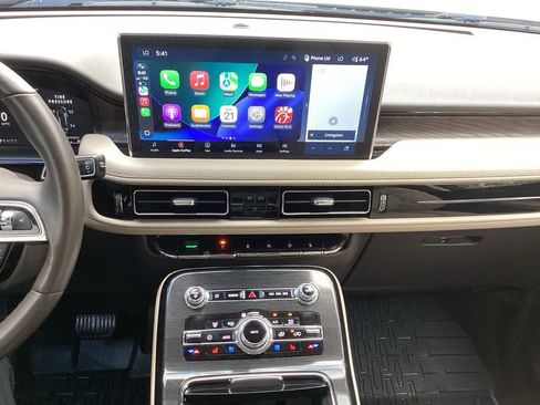 Used 2022 Lincoln Nautilus Reserve w/ Equipment Group 201A image 47