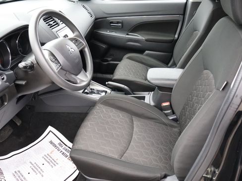 Used 2024 Mitsubishi Outlander Sport ES image 34