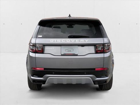 New 2025 Land Rover Discovery Sport S image 8
