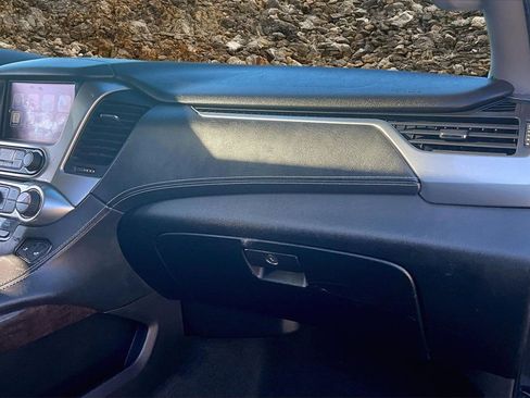 Used 2015 Chevrolet Tahoe LT image 14