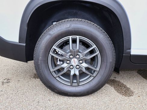 New 2026 GMC Acadia Elevation w/ LPO, Floor Liner Package image 32