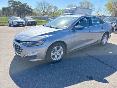 Used 2024 Chevrolet Malibu LT