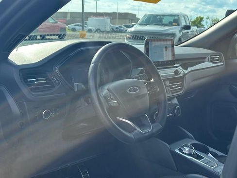 Used 2024 Ford Escape ST-Line AWD/4WD image 25