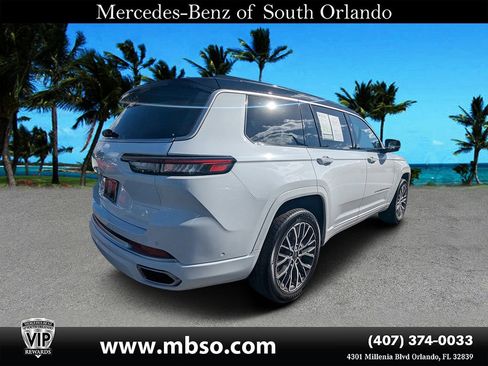 Used 2025 Jeep Grand Cherokee L Summit image 19