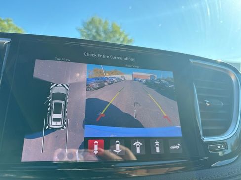 New 2026 Chrysler Pacifica Pinnacle image 22