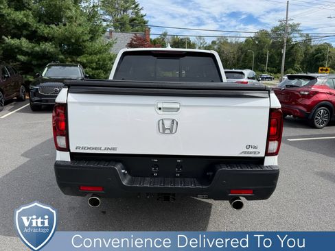 Used 2023 Honda Ridgeline RTL-E image 7