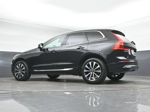 Used 2023 Volvo XC60 B5 Plus AWD/4WD image 39