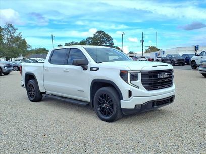 Used 2023 GMC Sierra 1500 Elevation w/ LPO, Elevation Black Package