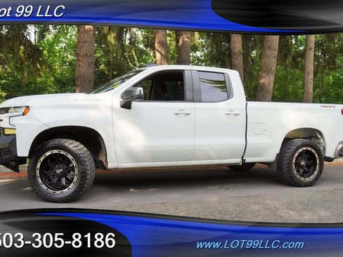 Used 2020 Chevrolet Silverado 1500 LT w/ Trailering Package AWD/4WD image 5