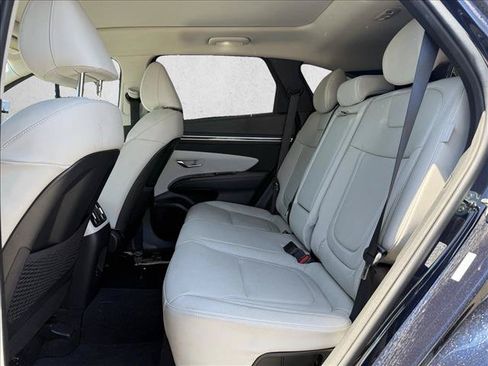 Used 2024 Hyundai Tucson Limited AWD/4WD image 18