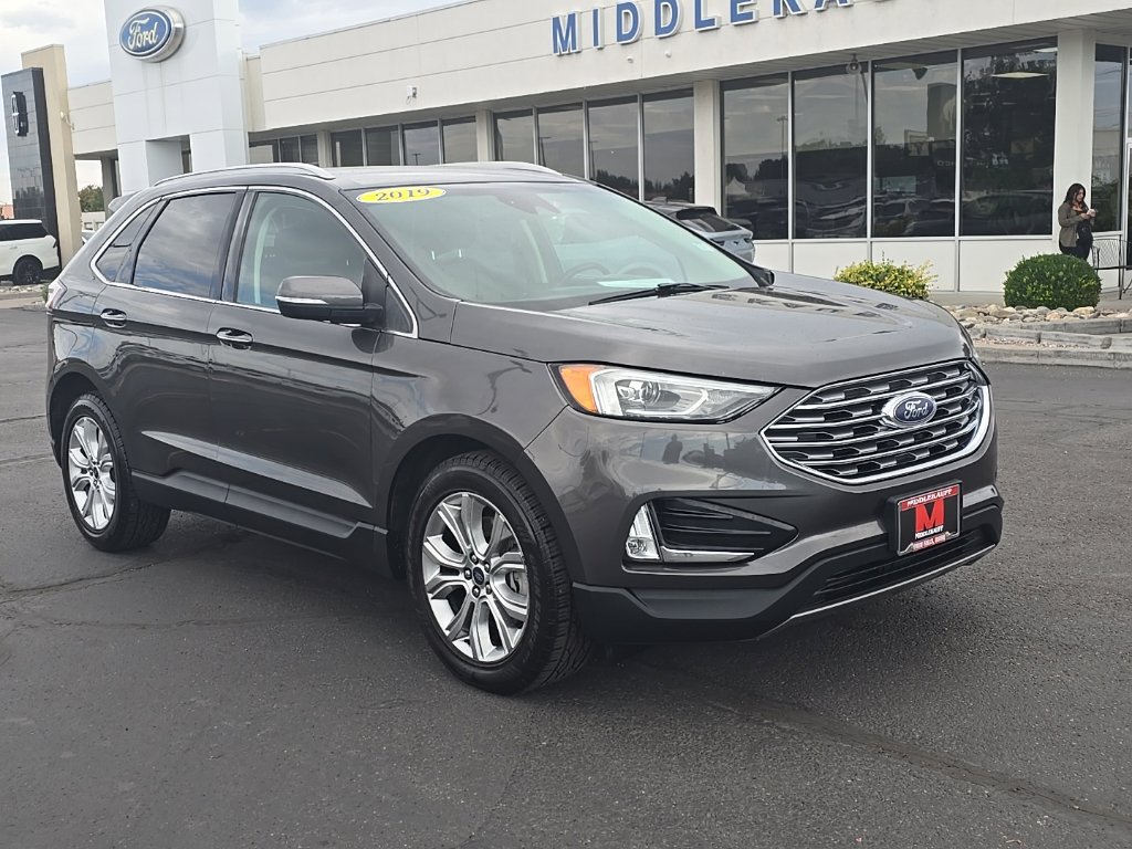 Used 2019 Ford Edge Titanium AWD/4WD image 1