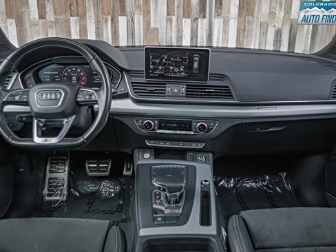 Used 2020 Audi SQ5 Premium Plus w/ Premium Plus Package image 17