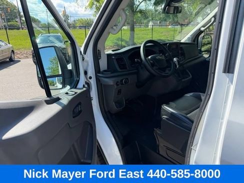Used 2025 Ford Transit 250 148 Medium Roof RWD image 10