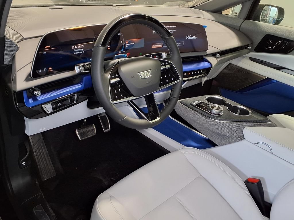 New 2027 Cadillac Optiq Sport RWD image 11