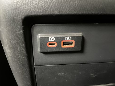 Used 2020 Nissan Pathfinder SV AWD/4WD image 11