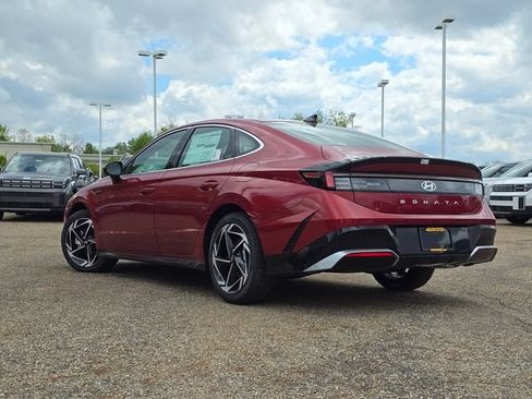 New 2026 Hyundai Sonata SEL FWD image 13