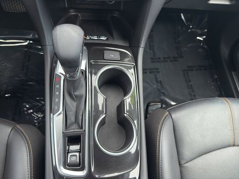 Used 2022 Chevrolet Equinox Premier FWD image 24