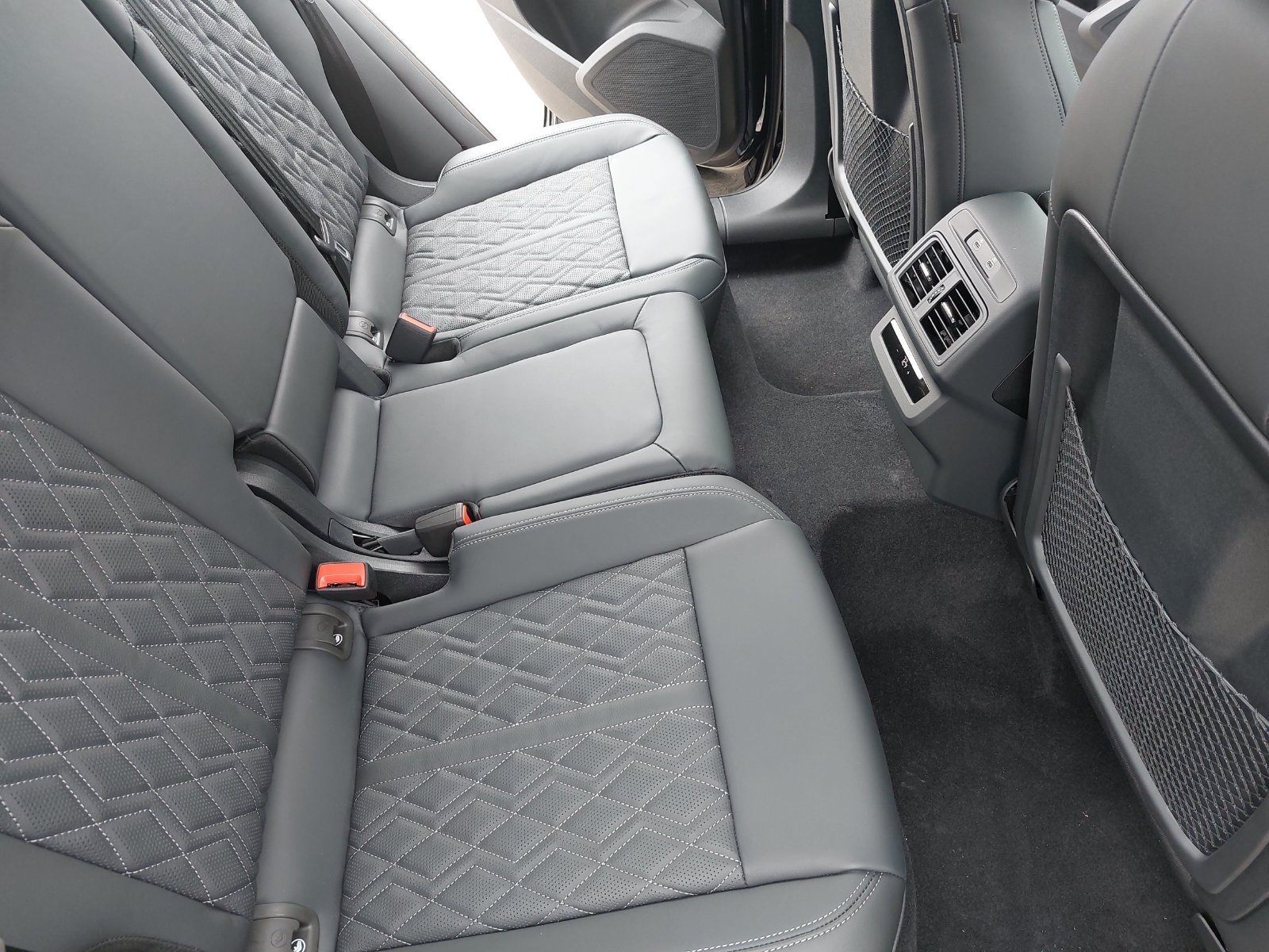 New 2026 Audi SQ5 Premium Plus AWD/4WD image 11