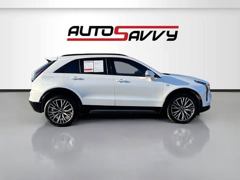 Used 2024 Cadillac XT4 Sport image 8