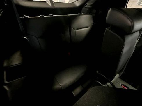 Used 2022 Mitsubishi Outlander SE image 25