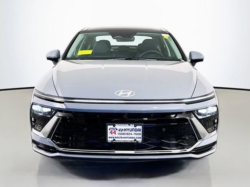 Used 2024 Hyundai Sonata Limited FWD image 11