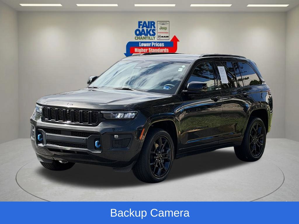 Used 2023 Jeep Grand Cherokee 30th Anniversary AWD/4WD image 3
