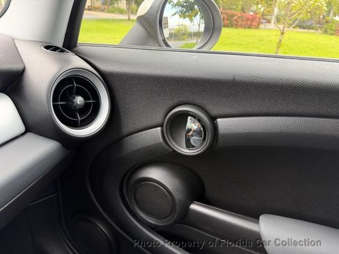 Used 2009 MINI Cooper Hardtop FWD image 48