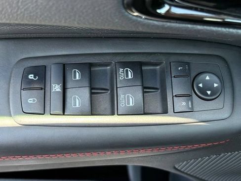 Used 2024 Dodge Durango GT AWD/4WD image 23
