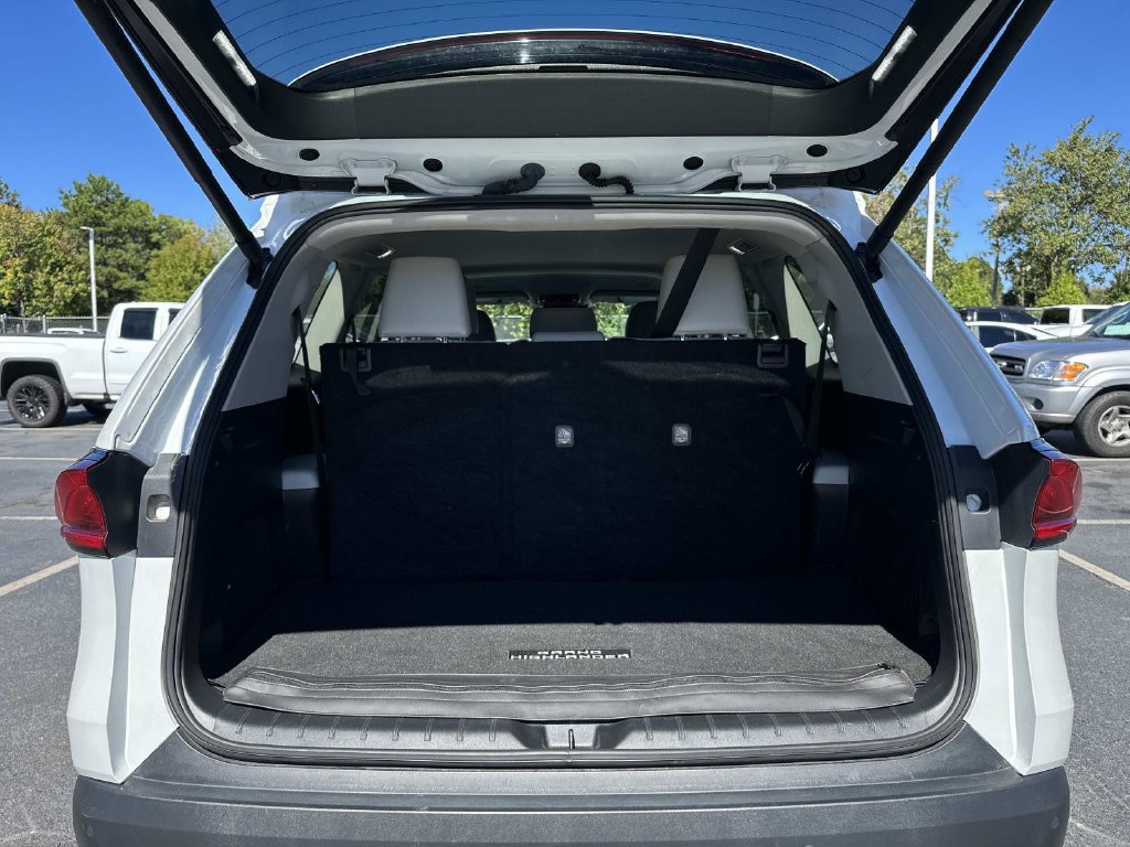Used 2024 Toyota Grand Highlander FWD image 11
