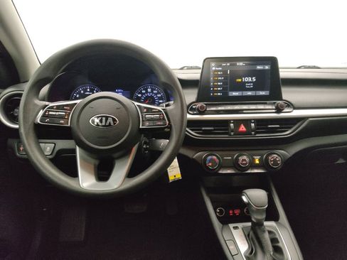 Used 2020 Kia Forte LXS FWD image 22