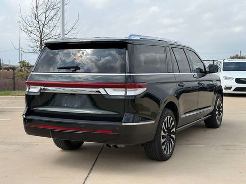 Used 2023 Lincoln Navigator L Black Label image 10