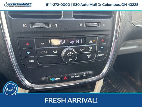 Used 2012 Chrysler Town & Country Touring w/ Entertainment Group #1 image 23