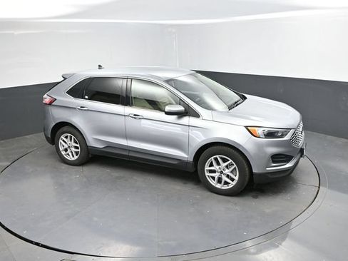 Used 2024 Ford Edge SEL AWD/4WD image 36