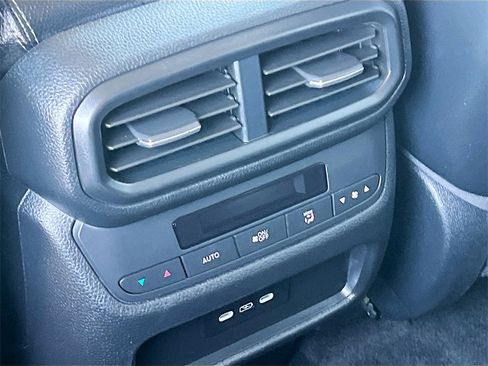 Used 2024 Honda Pilot EX-L image 23