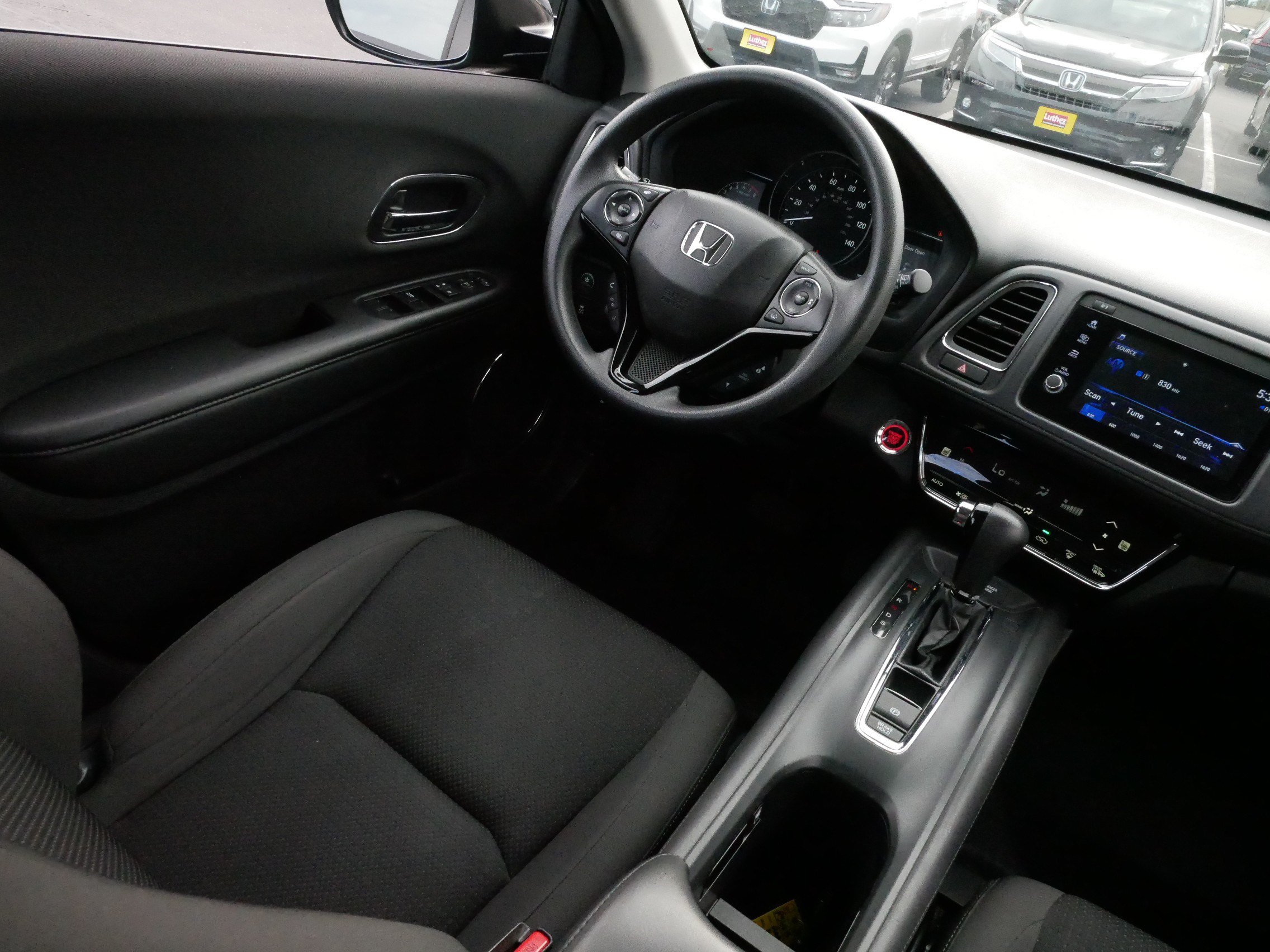 Used 2021 Honda HR-V EX image 9