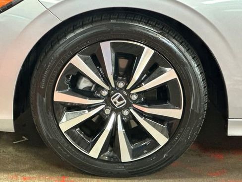 Used 2022 Honda Civic EX image 32