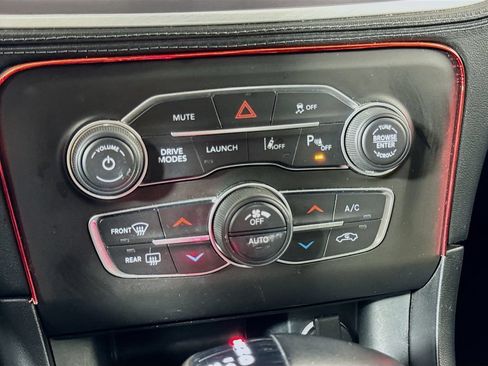 Used 2022 Dodge Charger Scat Pack RWD image 16