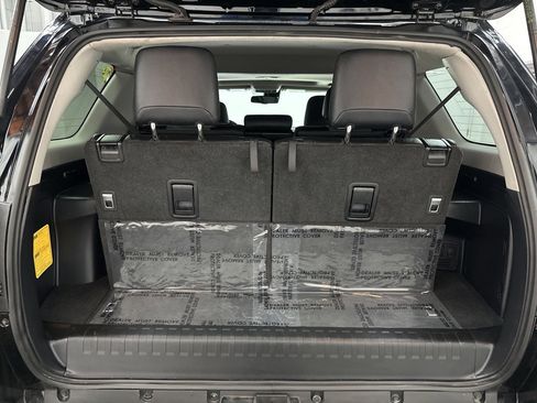 Used 2022 Toyota 4Runner SR5 Premium image 37