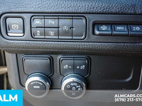 Used 2023 GMC Yukon XL Denali RWD image 48