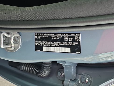 Used 2024 Volvo S60 B5 Core image 40