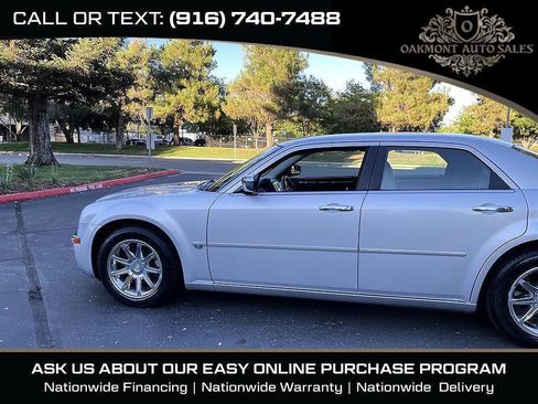 Used 2006 Chrysler 300 C RWD image 5