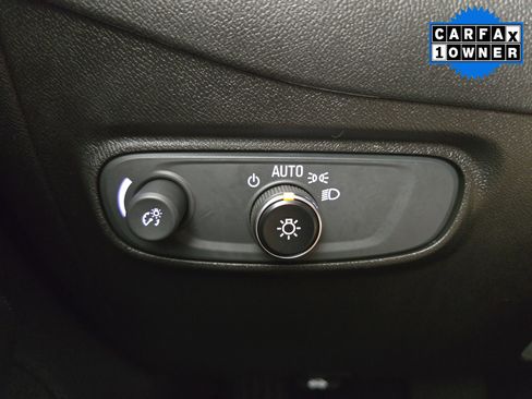 Used 2022 Chevrolet Equinox RS image 28