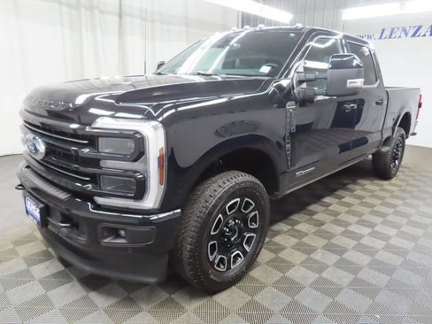 Used 2026 Ford F250 Platinum AWD/4WD image 9
