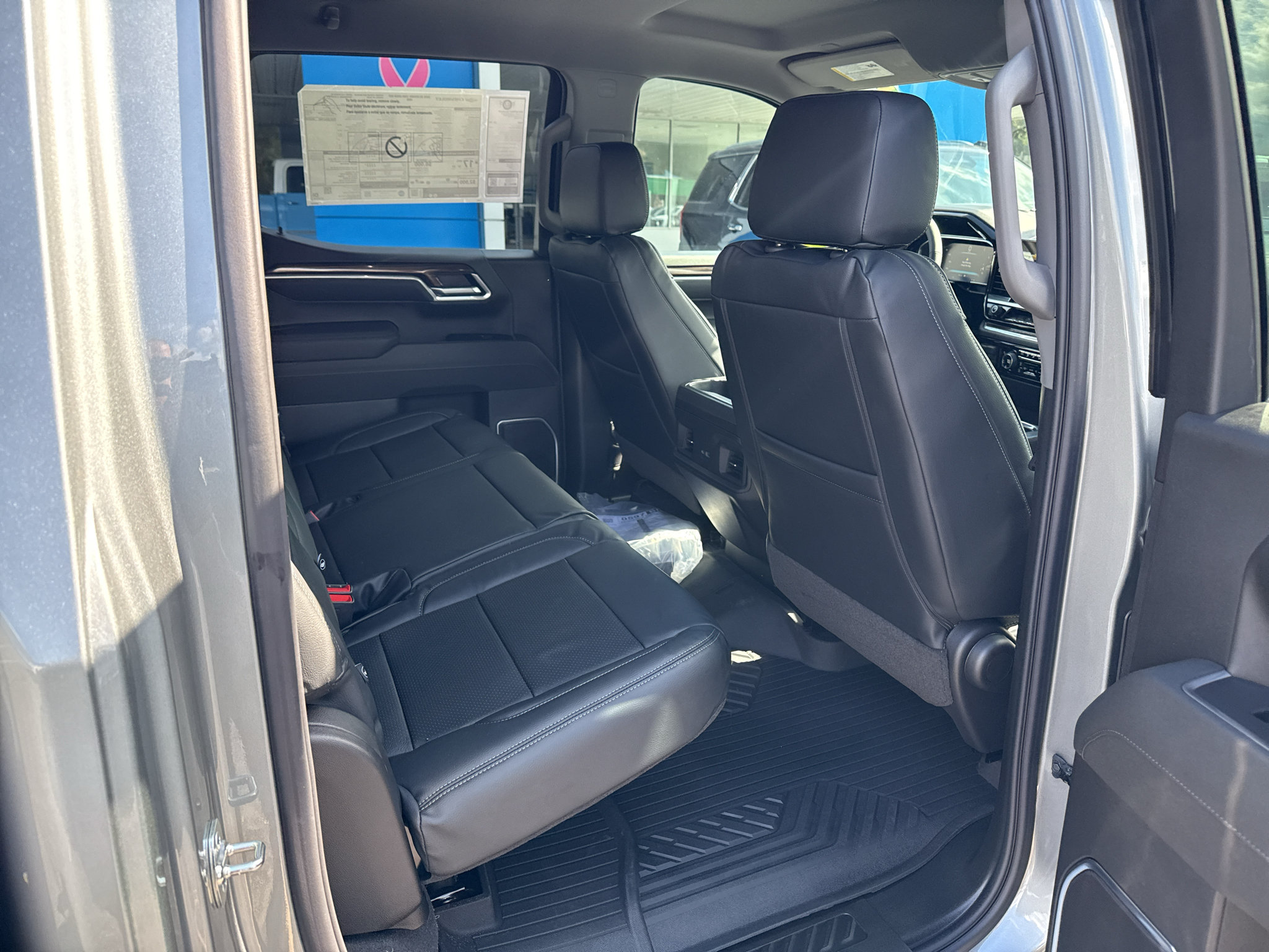 New 2026 Chevrolet Silverado 1500 RST w/ Z71 Off-Road Package AWD/4WD image 14