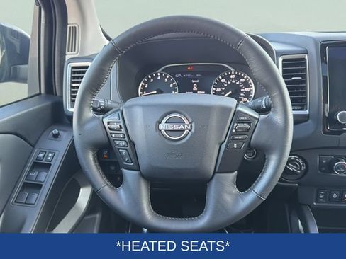 Used 2023 Nissan Frontier SV w/ SV Premium Package AWD/4WD image 8
