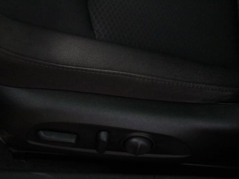 Used 2019 Chevrolet Malibu LT image 12